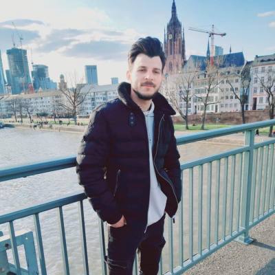 Mustafa 28 лет Wertheim Германия