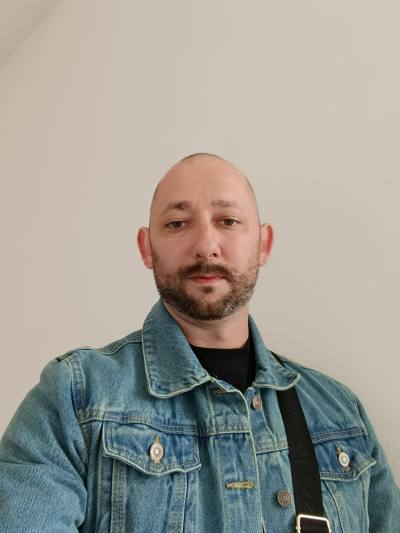 Valentin 39 лет Regensburg  Германия