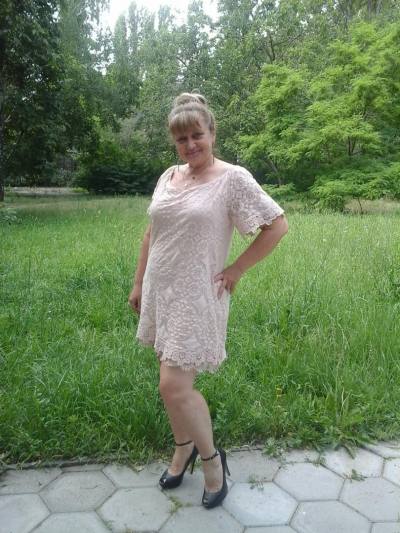 Tatiana 59 ans Odessa Ukraine