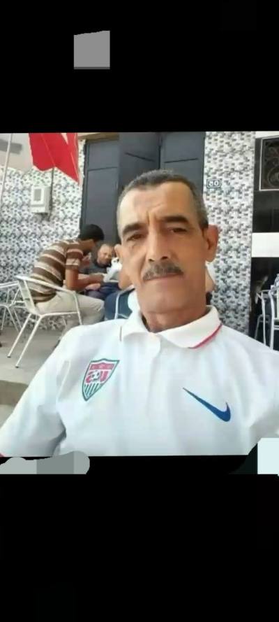 Lahcene 61 ans Oran Algérie