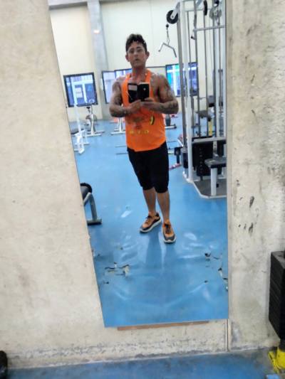Oscar 43 ans Barcelona Espagne