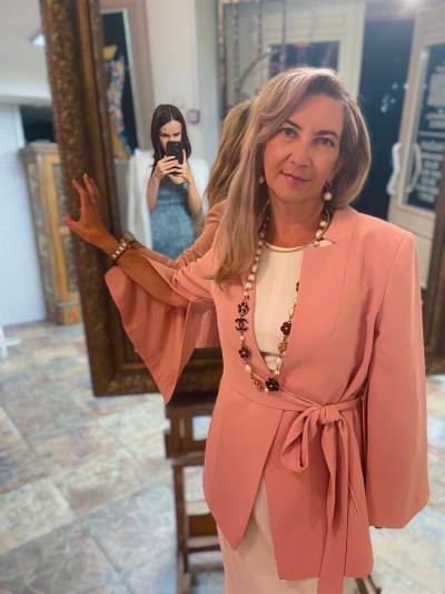 Olga 54 ans Tomsk Russie