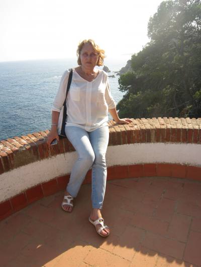 Mila 68 ans Minsk Biélorussie
