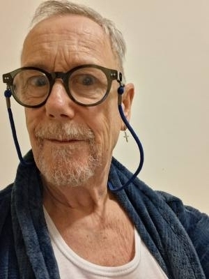 Stephen 68 лет Enniskillen  Великобритания
