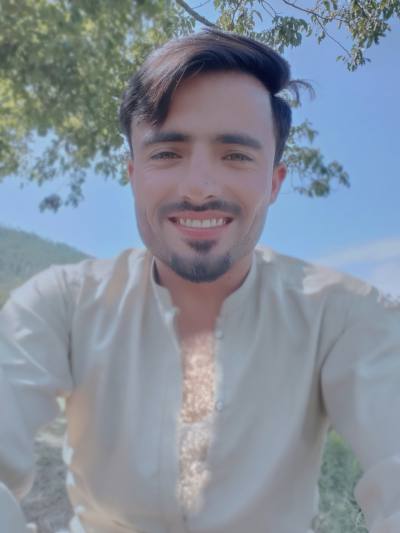 Usman 23 лет Chakdara Пакистан