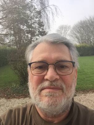 Philippe 76 ans Saleignes France