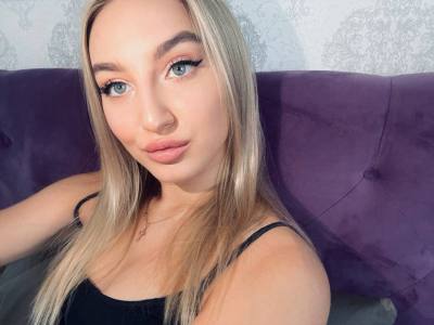Darya 26 ans Donetsk  Ukraine