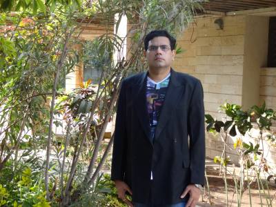 Bhavin 46 лет Rajkot Индия