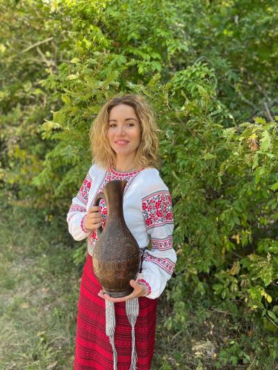 Lena 36 ans Mykolaiv Ukraine