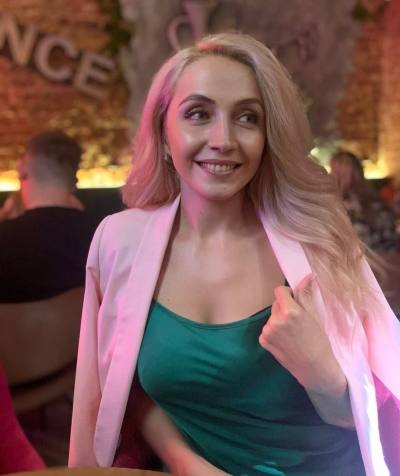 Malika 45 ans Minsk Biélorussie