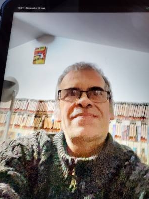 Benoit 56 лет La Tranche Sur Mer Франция