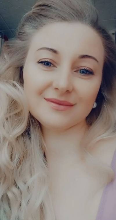 Tanya 38 ans Solonitsevka Ukraine