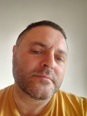 Laurent 54 лет Chalons En Champagne  Франция
