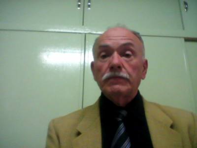 Paul 79 ans Toulon France