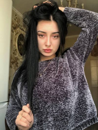 Lyubov 25 ans Kazan Russie