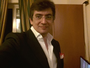 Luigi 52 ans Pompei Italie