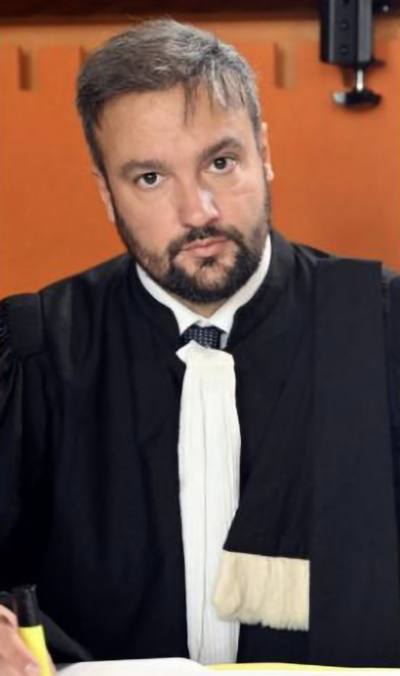 Pierre 36 лет Toulouse Франция