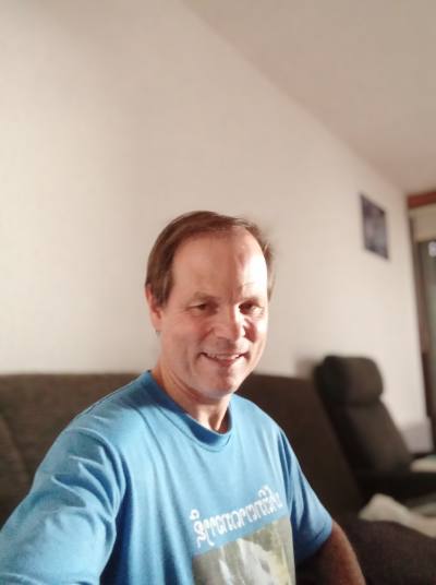 Frédéric 57 лет Lux Франция