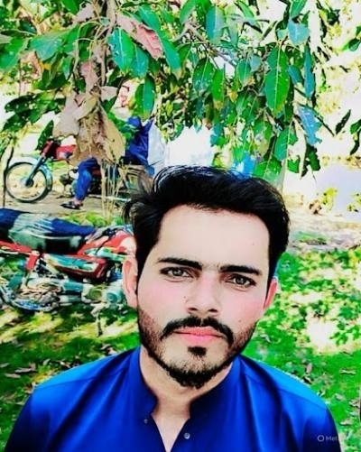 Afnan 18 лет Sahiwal Pakistan