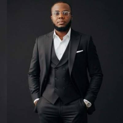 Elie 26 лет  Франция