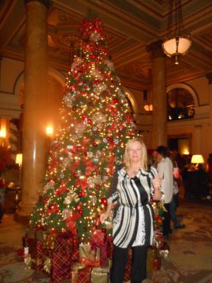 Elena 57 ans Saint-petersburg Russie