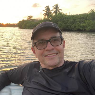 Michael 55 ans California  Etats-Unis