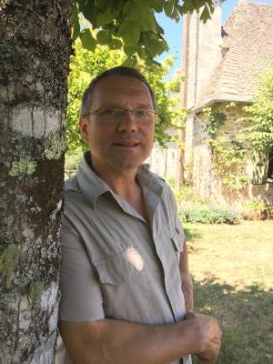 Henri 55 лет Darazac Франция