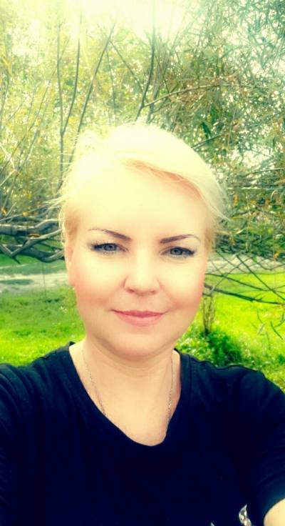 Елена 57 ans Ангарск Russie