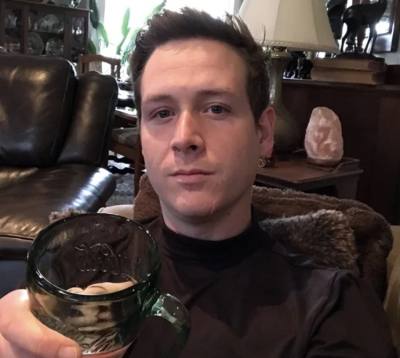 Trent 33 ans Toronto  Canada