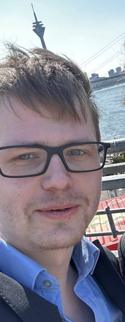 Marco 27 лет Bielefeld  Германия