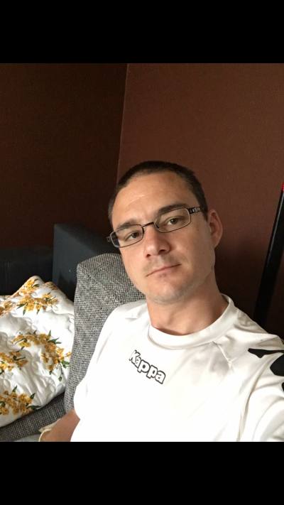 Fabien 42 лет Vully  Швейцария