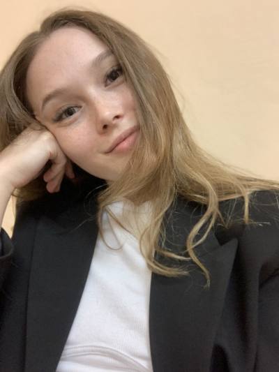 Anastasya 35 ans Perm Russie