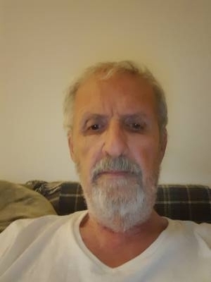 Luc 74 ans Pornic France
