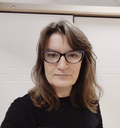 Elena 50 ans Izhevsk  Russie