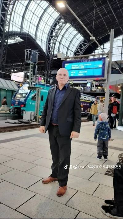 Serjoscha 57 ans Flensburg Allemagne