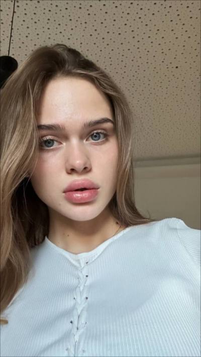 Anastasiia 29 years Токмак  Ukraine