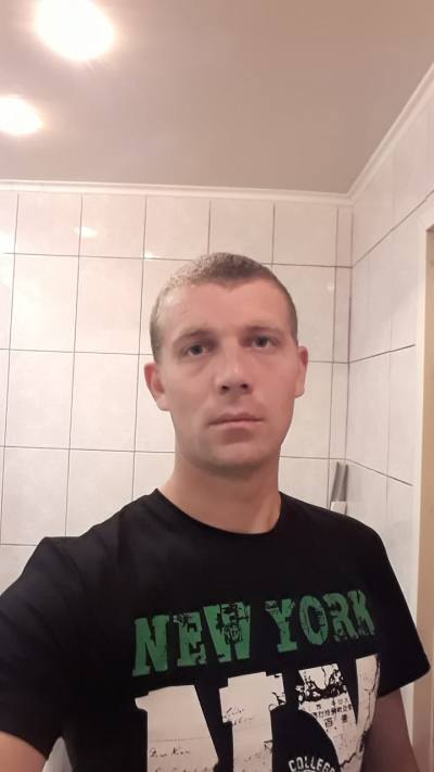 Дмитрий 36 лет Оренбург  Россия