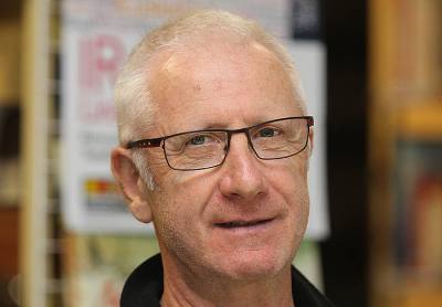 William 74 ans Bruxelles Belgique