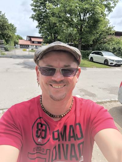 Sven 48 ans Murrhardt Allemagne