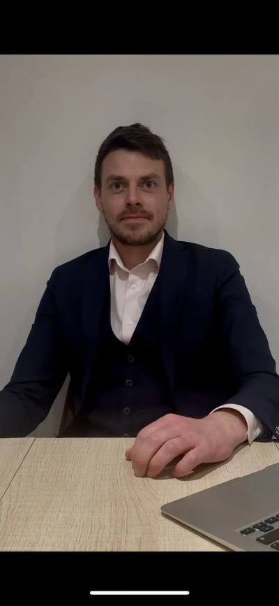 Remi 31 лет Les Sables D’olonne Франция