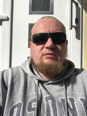 Benjamin 31 лет Waltershausen Германия