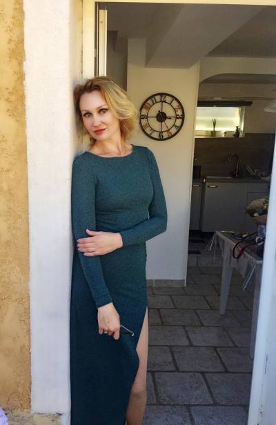 Julia 48 ans Москва Russie