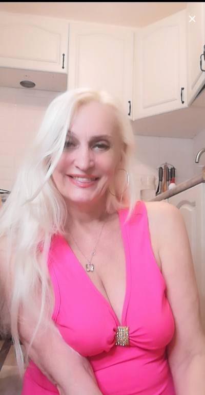 Helen 62 ans Krasnodar Russie