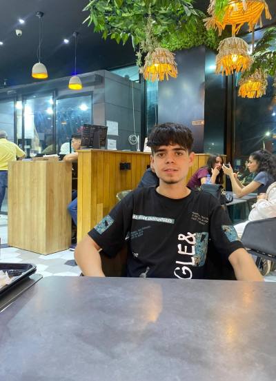 Mouhamed 19 лет Annaba Алжир