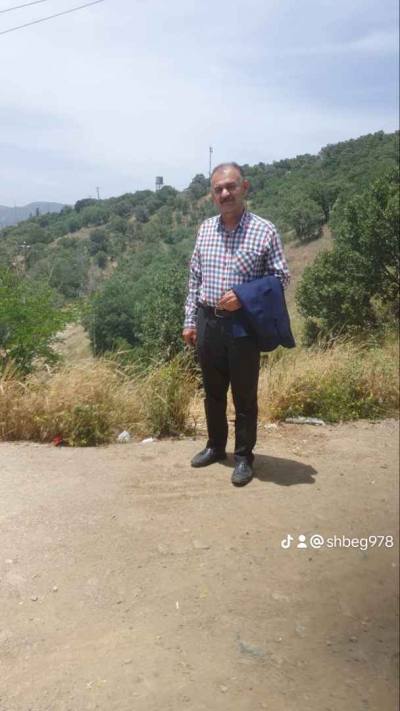 Sherko 52 ans Kuwait Koweït