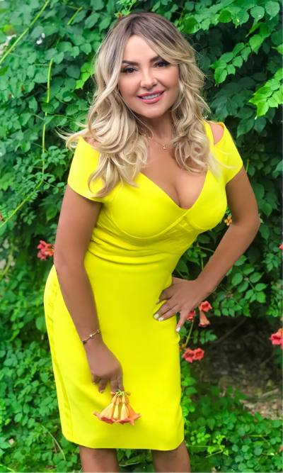 Kristina 58 ans Kherson Ukraine
