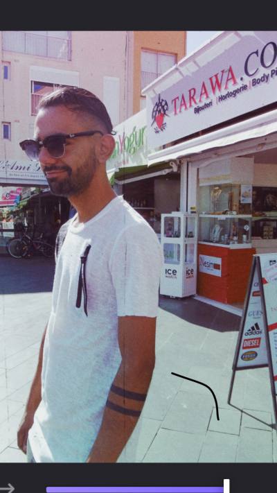 Ahmed 32 лет Toulouse  Франция