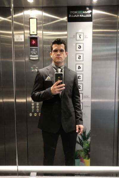 Tarek 23 лет Helsinki  Финляндия