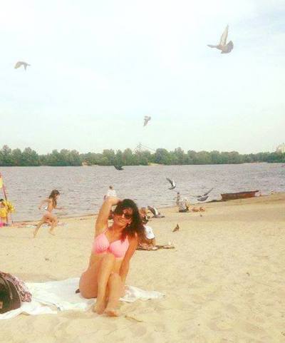 Elena 53 ans Kyev Ukraine