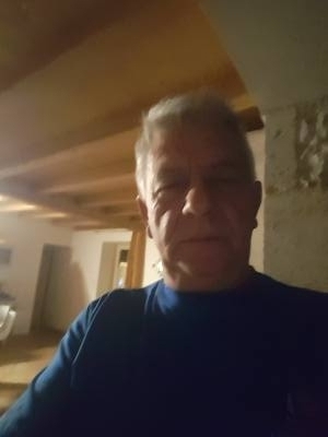 Gérard 71 лет Frontenay Rohan Rohan Франция